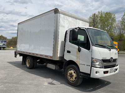 Hino 195 Box Truck - 210HP, 6 Speed Automatic, Roll up Door