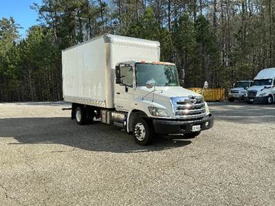 Hino 258LP Box Truck - 230HP, 6 Speed Automatic, Roll up Door