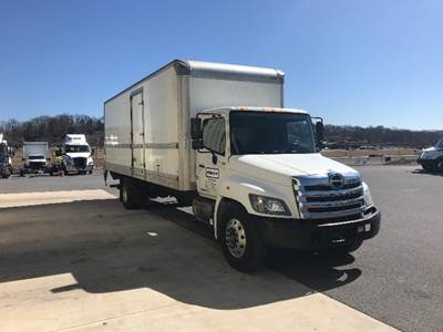 Hino 268 26 ft Box Truck - 230HP, 6 Speed Automatic, Roll up Door
