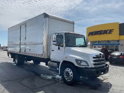 Hino 268 26 ft Box Truck - 230HP, 6 Speed Automatic, Roll up Door