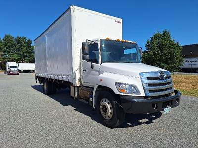 Hino 268 24 ft Box Truck - 230HP, 6 Speed Automatic, Roll up Door