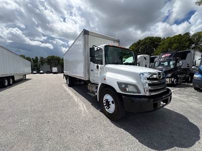 Hino 268 26 ft Box Truck - 230HP, 6 Speed Automatic, Roll up Door