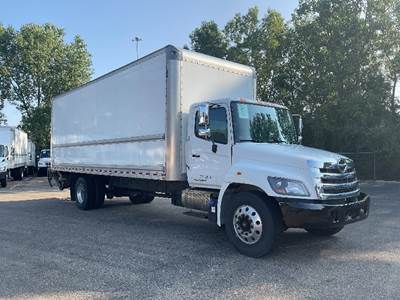 Hino 268 26 ft Box Truck - 230HP, 6 Speed Automatic, Roll up Door