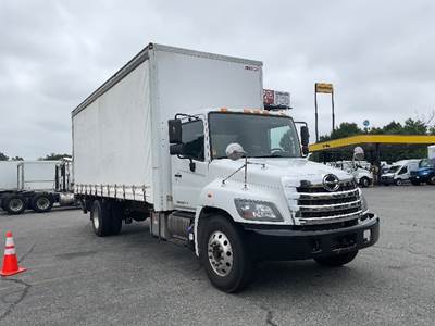 Hino 268 24 ft Box Truck - 230HP, 6 Speed Automatic, Roll up Door