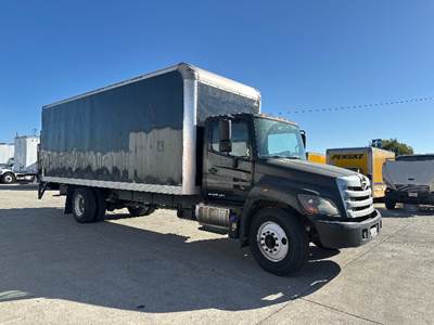 Hino 268 24 ft Box Truck - 220HP, 6 Speed Automatic, Roll up Door