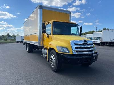Hino 268 26 ft Box Truck - 230HP, 6 Speed Automatic, Roll up Door