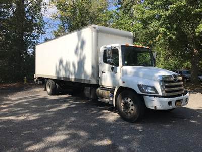Hino 268 26 ft Box Truck - 230HP, 6 Speed Automatic, Roll up Door