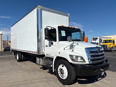 Hino 268 26 ft Box Truck - 230HP, 6 Speed Automatic, Roll up Door