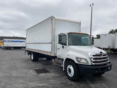 Hino 268 26 ft Box Truck - 230HP, 6 Speed Automatic, Roll up Door