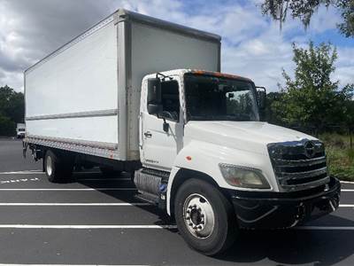 Hino 268 26 ft Box Truck - 230HP, 6 Speed Automatic, Roll up Door