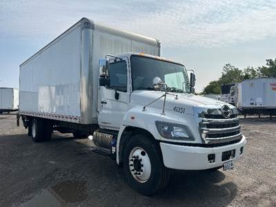 Hino 268 Box Truck - 230HP, 5 Speed Automatic, Roll up Door