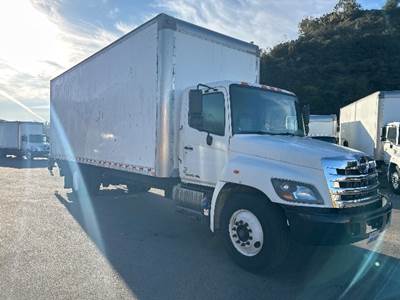 Hino 268 Box Truck - 260HP, 6 Speed Automatic, Roll up Door