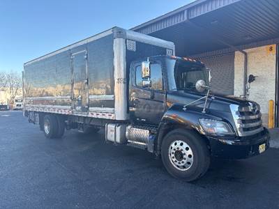 Hino 268 Box Truck - 220HP, 6 Speed Automatic, Roll up Door