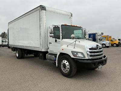 Hino 268 Box Truck - 230HP, 6 Speed Automatic, Roll up Door