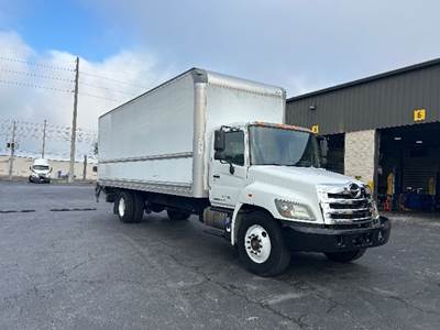 Hino 268 Box Truck - 230HP, 6 Speed Automatic, Roll up Door