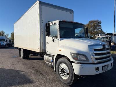 Hino 268 Box Truck - 220HP, 6 Speed Automatic, Swing Door