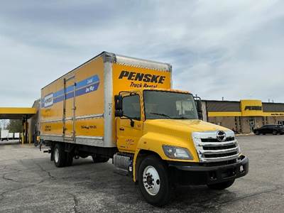 Hino 268 26 ft Box Truck - 230HP, 6 Speed Automatic, Roll up Door