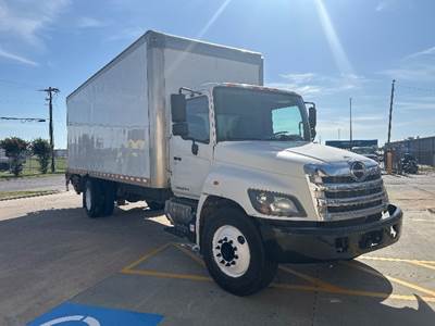 Hino 268 Box Truck - 230HP, 6 Speed Automatic, Roll up Door