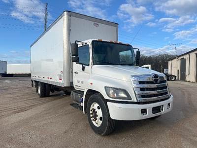 Hino 268 Box Truck - 260HP, 6 Speed Automatic, Roll up Door