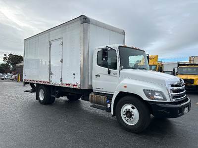 Hino 268 Box Truck - 220HP, 6 Speed Automatic, Roll up Door