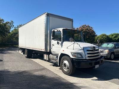 Hino 268 Box Truck - 230HP, 6 Speed Automatic, Roll up Door