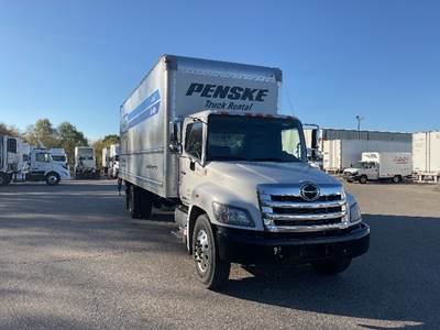 Hino 338 26 ft Box Truck - 260HP, 6 Speed Automatic, Roll up Door