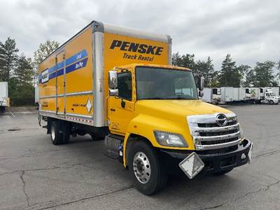 Hino 338 26 ft Box Truck - 260HP, 6 Speed Automatic, Roll up Door