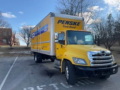 Hino 338 26 ft Box Truck - 260HP, 6 Speed Automatic, Roll up Door