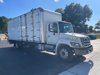 Hino 338 Box Truck - 260HP, 6 Speed Automatic, Roll up Door