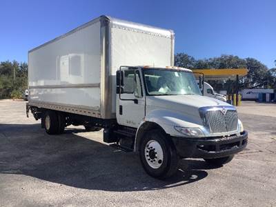 International 4300 Box Truck - 220HP, 7 Speed Automatic, Roll up Door