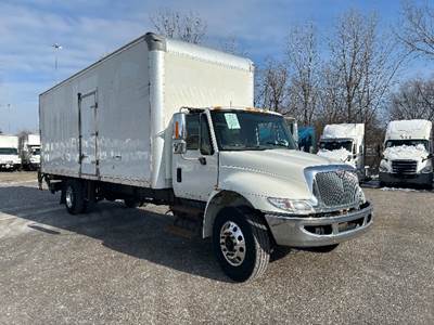 International 4300 Box Truck - 240HP, 6 Speed Automatic, Roll up Door