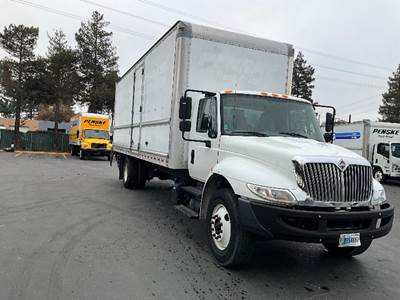 International 4300 Box Truck - 220HP, 7 Speed Automatic, Roll up Door