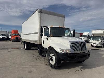 International 4300 Box Truck - 220HP, 7 Speed Automatic, Roll up Door