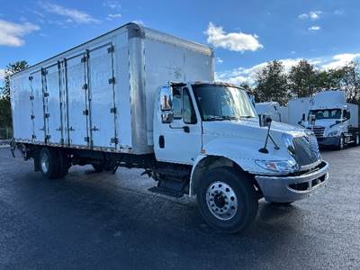 International 4300 Box Truck - 240HP, 6 Speed Automatic, Roll up Door