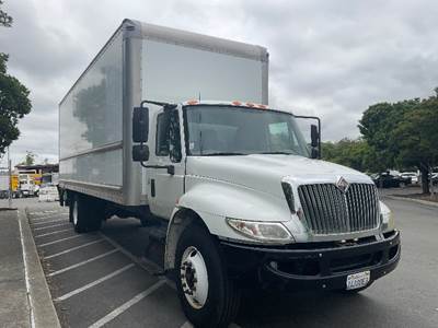 International 4300 Box Truck - 230HP, 6 Speed Automatic, Roll up Door