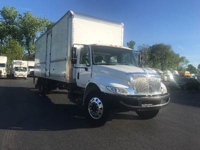 International 4300 Box Truck - 220HP, 6 Speed Automatic, Roll up Door