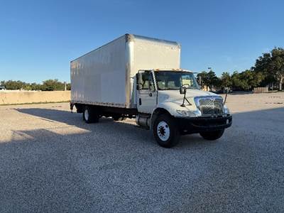 International 4300 Box Truck - 220HP, 6 Speed Automatic, Roll up Door