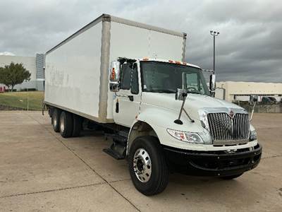 International 4400 Box Truck - 330HP, 6 Speed Automatic, Roll up Door