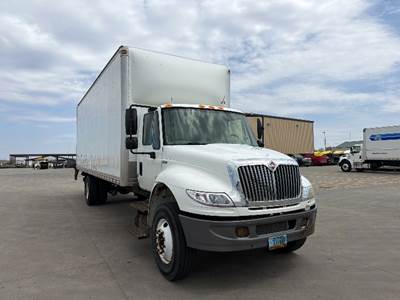 International 4400 Box Truck - 315HP, 6 Speed Automatic, Roll up Door