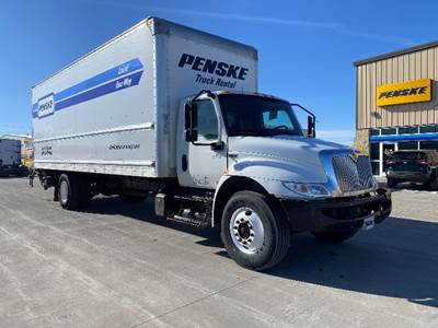 International MV607 26 ft Box Truck - 220HP, 6 Speed Automatic, Roll up Door, Liftgate