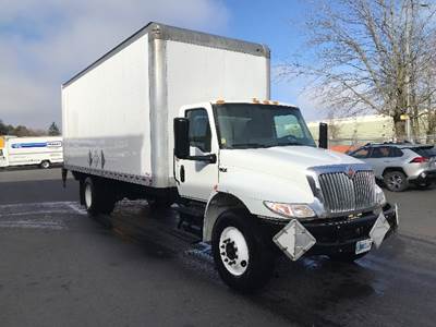 International MV607 Box Truck - 220HP, 6 Speed Automatic, Roll up Door