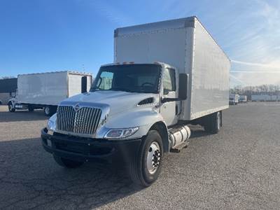 International MV607 Box Truck - 240HP, 6 Speed Automatic, Roll up Door