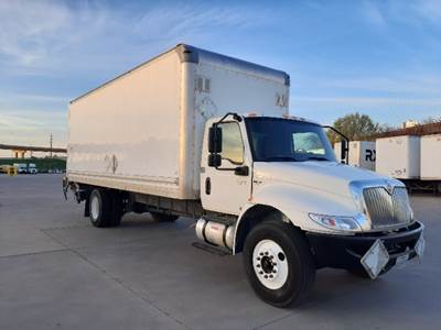 International MV607 Box Truck - 220HP, 7 Speed Automatic, Roll up Door