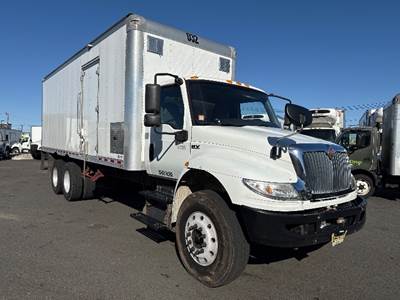 International MV607 24 ft Box Truck - 270HP, 6 Speed Automatic, Roll up Door
