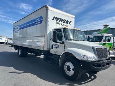 International MV607 Box Truck - 220HP, 6 Speed Automatic, Roll up Door