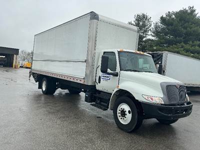 International MV607 Box Truck - 220HP, 6 Speed Automatic, Roll up Door