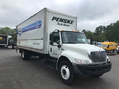 International MV607 Box Truck - 220HP, 6 Speed Automatic, Roll up Door