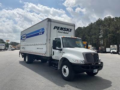 International MV607 Box Truck - 220HP, 6 Speed Automatic, Roll up Door