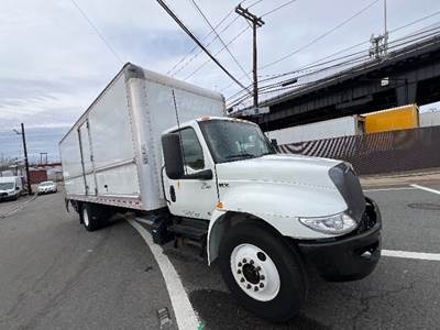 International MV607 Box Truck - 220HP, 6 Speed Automatic, Roll up Door