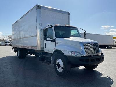 International MV607 Box Truck - 220HP, 6 Speed Automatic, Roll up Door